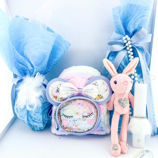 Εικόνα για Baby blue furry Minnie Σετ λαμπάδας τσάντα 