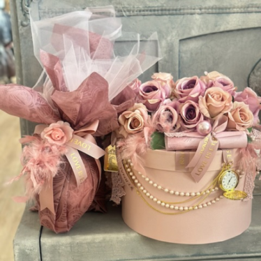 Εικόνα 5 για Shabby Pink Roses bouquet with Pearls !