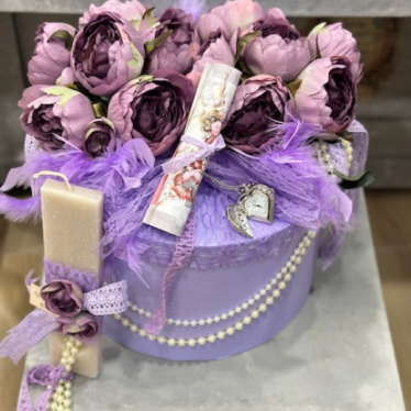 Εικόνα 3 για Shabby Lilac Peony bouquet with Pearls!